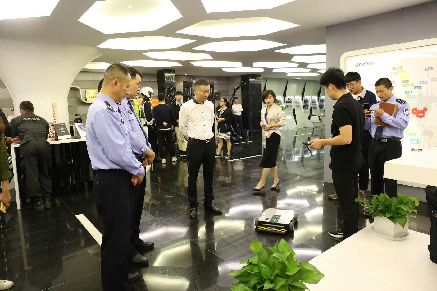 1571877807435395.png 4.png